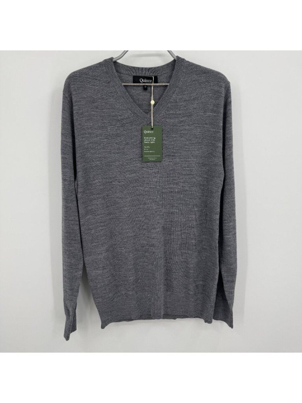 Quince Australian Merino Wool V-Neck Sweater size S Small Men's in Light Grey